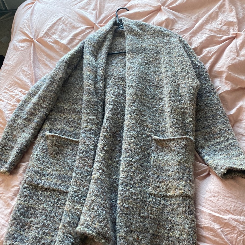 Greay fluffy cardigan with pockets